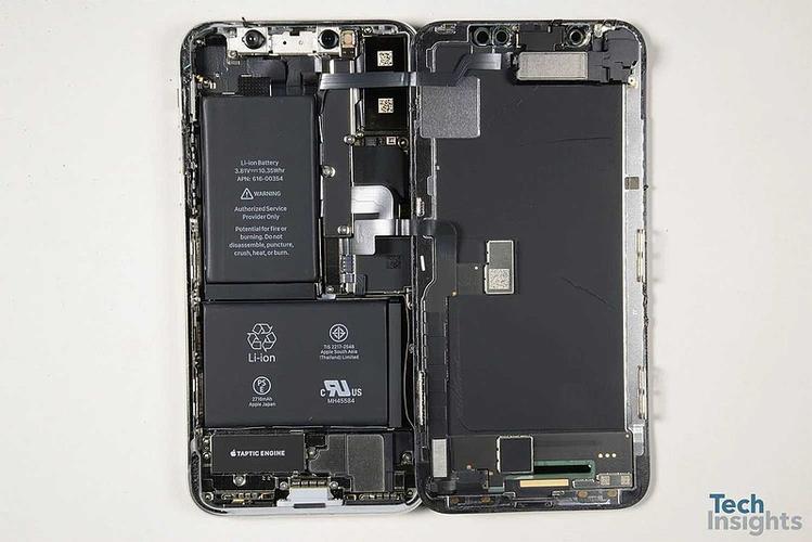 拆解创造iPhone配备异形电池 XS Max拥有全新电源治理芯片_电池_内角 拆解创造iPhone配备异形电池 XS Max拥有全新电源治理芯片_电池_内角 通讯