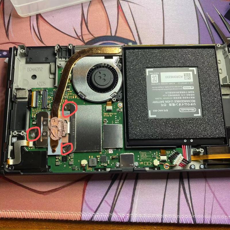 新款Switch拆解：Tegra X1处理器堪称硬核_新版_电池 新款Switch拆解：Tegra X1处理器堪称硬核_新版_电池 互联网