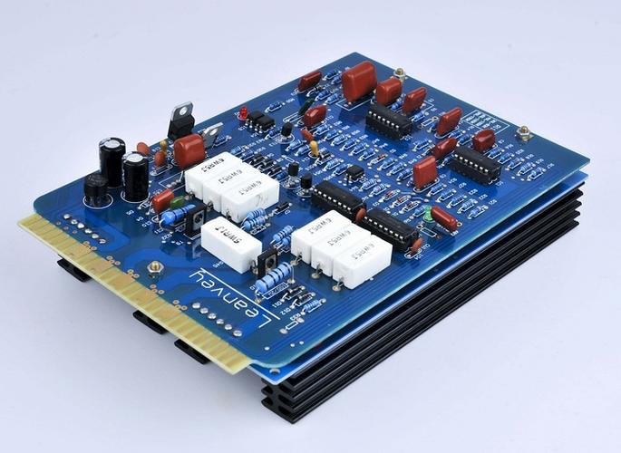 嵌入式设备硬件PCB级逆向_芯片_固件 嵌入式设备硬件PCB级逆向_芯片_固件 互联网