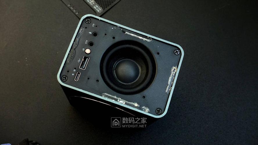 用料好音质才会动听？bose喇叭？我拆开了艾特铭客金刚6音箱_喇叭_蓝牙 用料好音质才会动听？bose喇叭？我拆开了艾特铭客金刚6音箱_喇叭_蓝牙 互联网