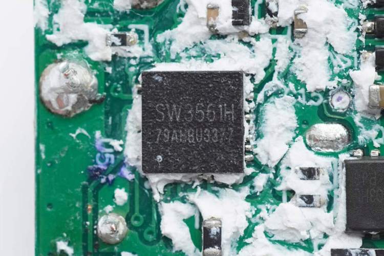 国产电源芯片再发力65W GaN快充功率密度可达2W/cm³_芯片_模式 国产电源芯片再发力65W GaN快充功率密度可达2W/cm³_芯片_模式 互联网