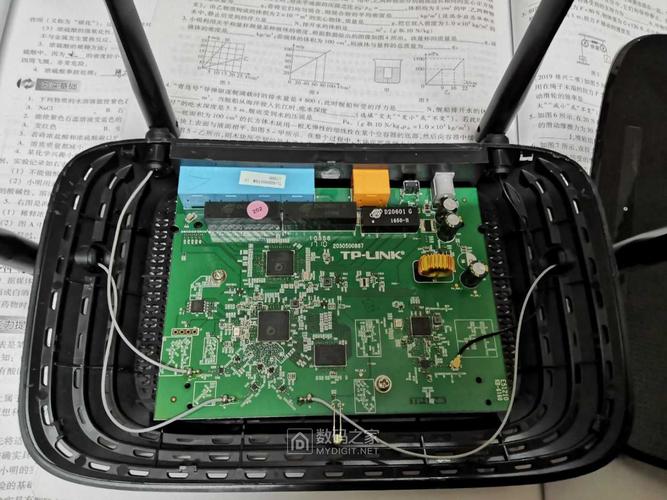两百元以内性价比最高的路由器之一！拆解TL-WDR5600!_暗记_这款 两百元以内性价比最高的路由器之一！拆解TL-WDR5600!_暗记_这款 互联网