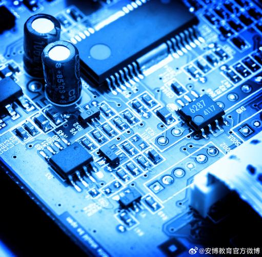 最新量子通信芯片问世 仅为现有装配的千分之一_量子_通讯 最新量子通信芯片问世 仅为现有装配的千分之一_量子_通讯 智能