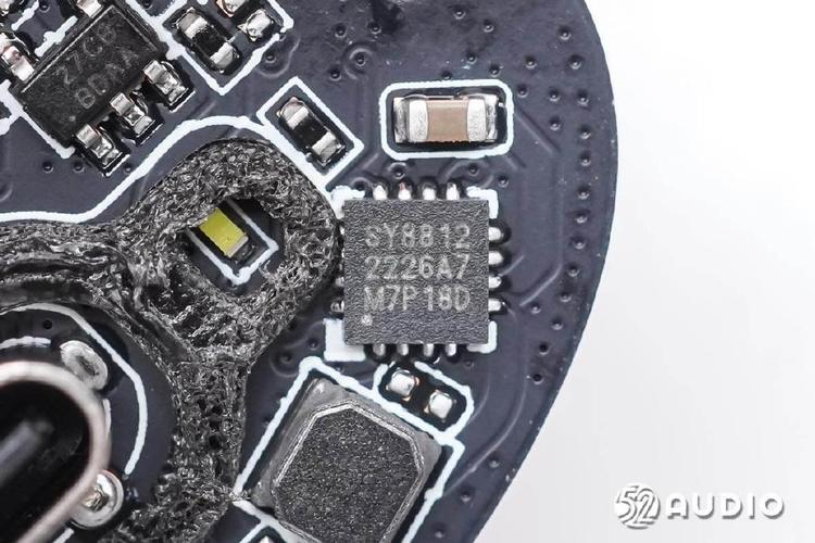 拆解申报：OPPO Enco Free2 真无线降噪耳机_耳机_特写 拆解申报：OPPO Enco Free2 真无线降噪耳机_耳机_特写 互联网
