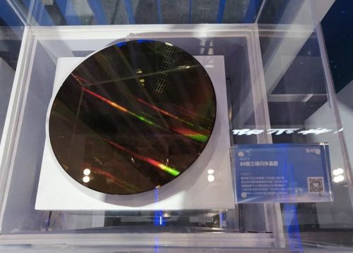 紫光64层NAND FLASH亮相离三星还有多远?_英特尔_长江 通讯 紫光64层NAND FLASH亮相离三星还有多远?_英特尔_长江 紫光64层NAND FLASH亮相离三星还有多远?_英特尔_长江 通讯
